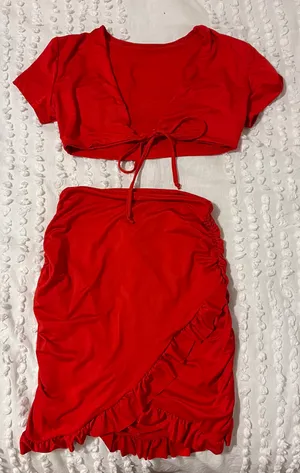 Red Two Piece Set Size XS thumbnail 2