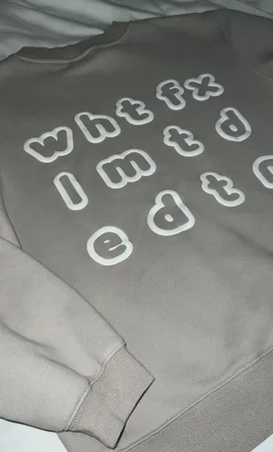 White Fox Sweatshirt thumbnail 1
