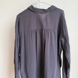 Free people shirt‎ women's size XS love, her madly, gauze, oversized shirt, blue thumbnail 8
