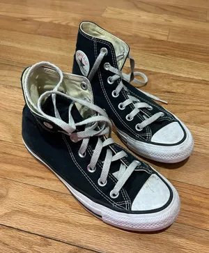 Converse thumbnail 1