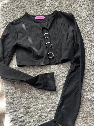 Edikted small black top thumbnail 1