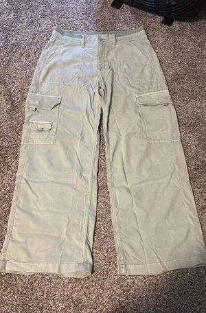 American Eagle Dreamy Drape Wide-Leg Cargo Pants thumbnail 1