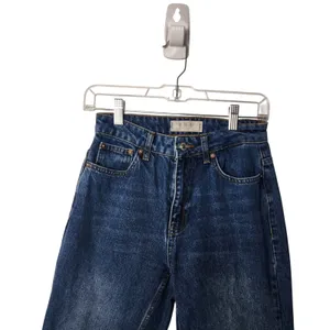 Free The People We The Free Blue Dark Wash Denim Ankle Barrel Jeans Size 25 thumbnail 2
