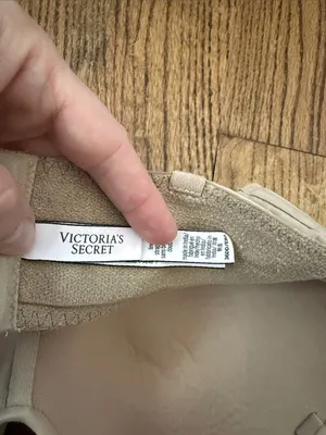 Victoria's Secret Body by Victoria Lined Strapless Bra Size 36DD thumbnail 2