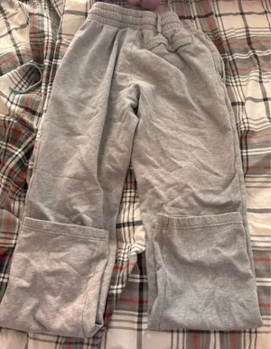 Under Armour sweatpants thumbnail 2