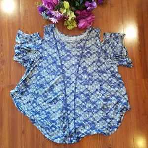 🌻We The Free cold shoulder top Small thumbnail 4