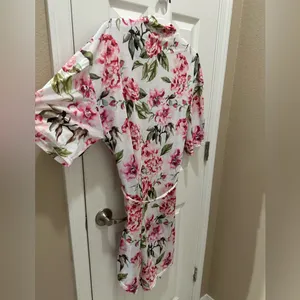 Show Me Your MuMu floral Robe Size Small thumbnail 13