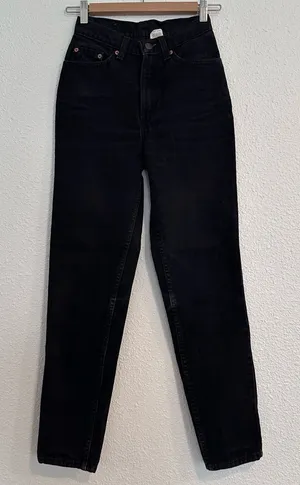 Vintage Levi’s 512 Tapered High Waisted Black Cotton Denim Jeans 3 USA thumbnail 1