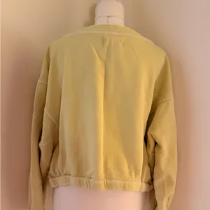Women's Green Sweatshirt Size M thumbnail 5