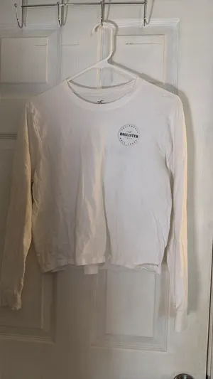 White Cropped Hollister Long Sleeve thumbnail 2