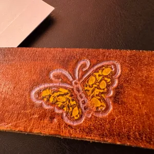70s Vtg sz 34 Painted Mushroom Butterfly Floral Tooled Leather Belt W/Zee Buckle thumbnail 10