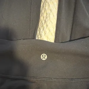 Lululemon Leggings thumbnail 2
