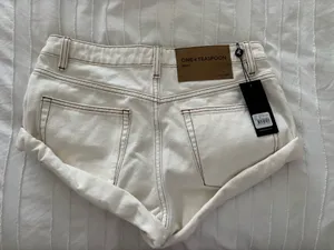 One Teaspoon Shorts thumbnail 2