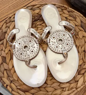 Jack Rogers Metallic Beige Cream Marguerite Thong Sandals thumbnail 1
