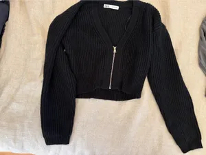 ZARA Sweater thumbnail 2