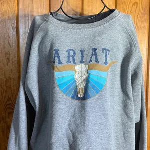 Ariat Gray Graphic Women's Sweater REAL Pacific Steerhead Sweatshirt size large thumbnail 3