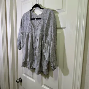 Free People Crochet Eyelet Top Sz XS 3/4 Sleeve Button Up Boho Oversize Festival thumbnail 3