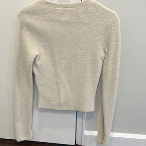 Abercrombie & Fitch Cream Knit Sweater thumbnail 4