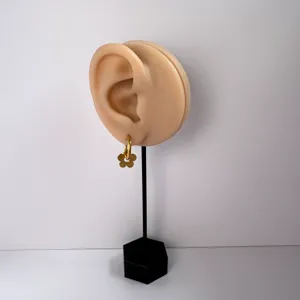 Elegant Flower Hoop Earrings for Women thumbnail 5