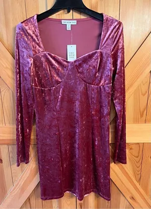AND NOW THIS Size Medium Corset-Style Crushed-Velvet Dress nwt (3369) thumbnail 1