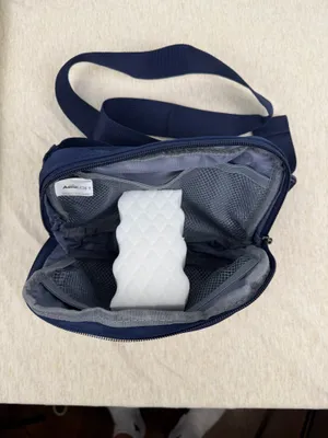 Michigan Wolverines AeroLOFT Belt Bag Crossbody Navy Maize Block M thumbnail 4