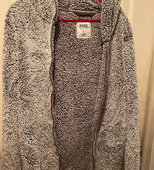 Victoria's Secret PINK Cozy Gray Sherpa Jacket M/L thumbnail 1