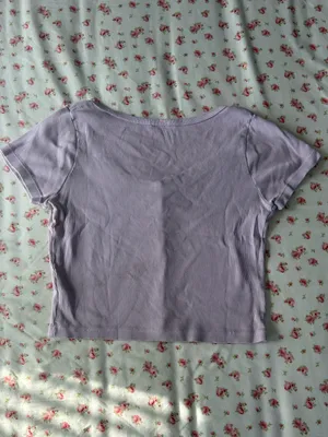 BRANDY MELVILLE Women’s Lavender Scoop Neck Button-Front Crop Top thumbnail 3