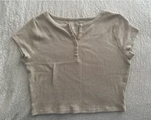 PacSun Crop Top Beige basic XS thumbnail 1