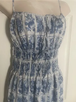 Abercrombie‎ & Fitch Blue and White Floral Smocked Maxi Dress Size ST thumbnail 7