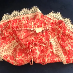 Audrey 3+1 Soft coral floral shorts thumbnail 5
