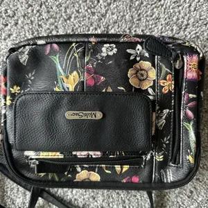 Beautiful Black Floral Print Multi Sac Crossbody Purse‎ Bag So Many Pockets! thumbnail 10