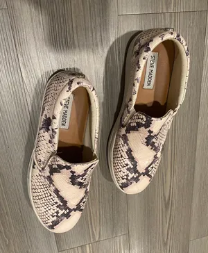 Steve Madden Snake Sneakers thumbnail 2