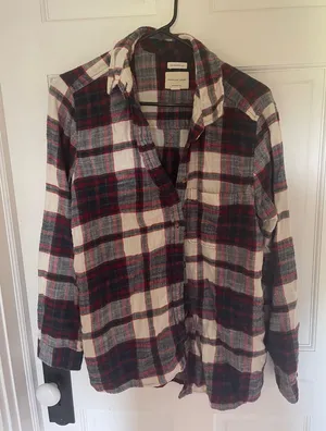 American Eagle Flannel Boyfriend thumbnail 1