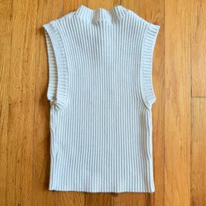 ZARA Sleeveless Ribbed Sweater Off White‎ Cream size Small thumbnail 2