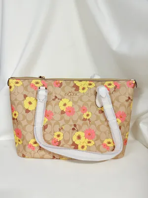 Gallery Tote In Signature Canvas With Floral Cluster Print ch727 thumbnail 1