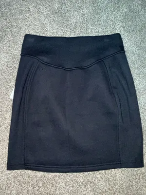 Lululemon Scuba High-Rise Mini Skirt in Black thumbnail 4