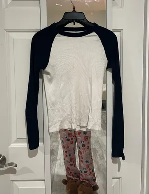 Brandy Melville Black Bianca Longsleeve thumbnail 1