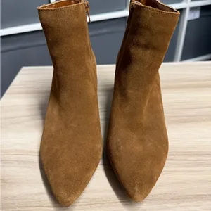 Kenzie Lyden Brown Suede Pointed Toe Ankle Booties Chelsea Boots thumbnail 2