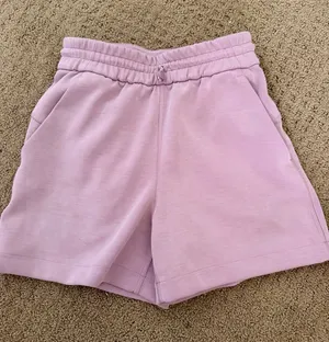 Lululemon Shorts Softstreme High-Rise 4 thumbnail 1