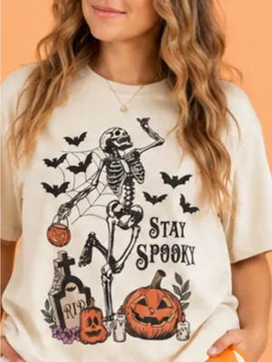 “Stay Spooky” DTF women’s Halloween graphic t-shirt size Large thumbnail 1
