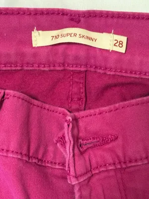Pink Levi’s 710 Skinny Jeans, Size 28 thumbnail 4