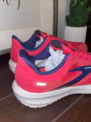 Brooks Launch GTS 9 Running Sneakers Size 8 thumbnail 3