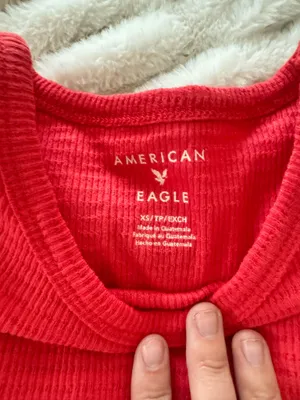 American Eagle baby tee thumbnail 3