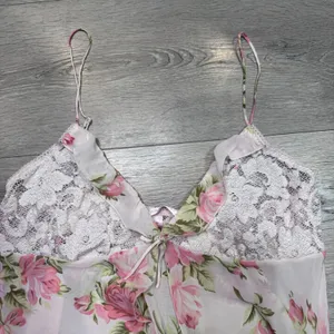 Y2K Victoria's Secret Pink Floral Rose Lace Babydoll Tank Sleepwear Medium 2002‎ thumbnail 4