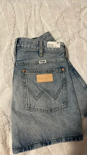 Wrangler High Rise Cowboy Short thumbnail 2