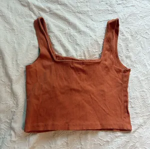 Dry Goods Top Tank Crop thumbnail 3