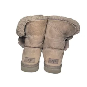 UGG Bailey Button Women's Boots Size Boots thumbnail 4