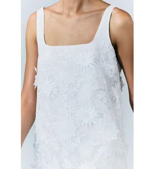 Zara Embroidered White Floral Dress Size Large NWT thumbnail 4