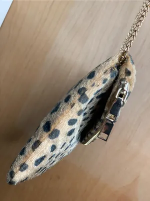 Leopard Print Foldover Crossbody Bag in Beige Faux Fur Cheetah Print Glam thumbnail 9