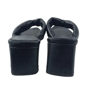 Schutz Fairy Mid Black Leather Square Toe Block Heels Slip On Sandals Size 7.5B thumbnail 3